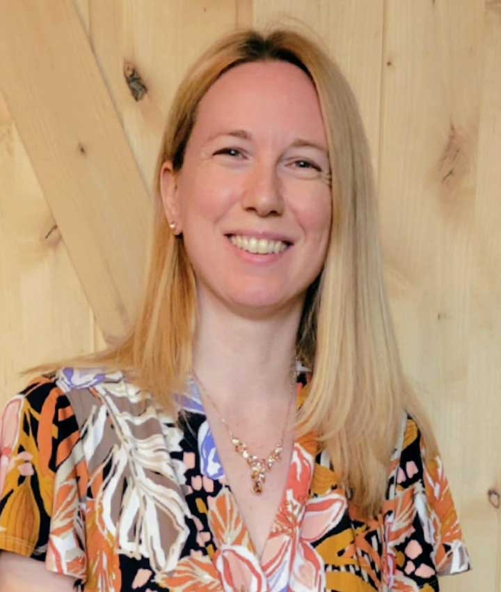 Portrait of Lisa Seeley